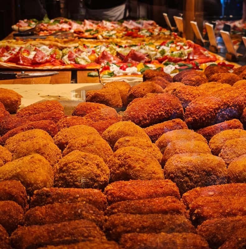 Rome: The Ultimate Trastevere Food Tour with a Local